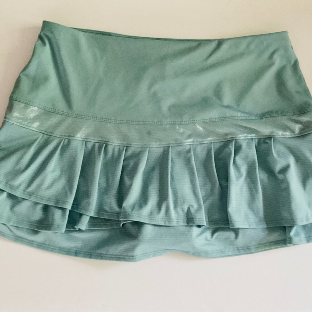 LUCKY IN LOVE Women's Athletic Skort EUC Size L/12